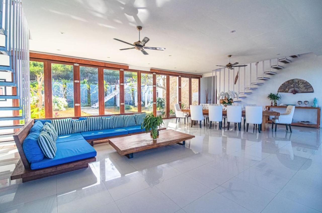 วิลลา นัมบุง Villa เซอลงเบอลานัก ภายนอก รูปภาพ