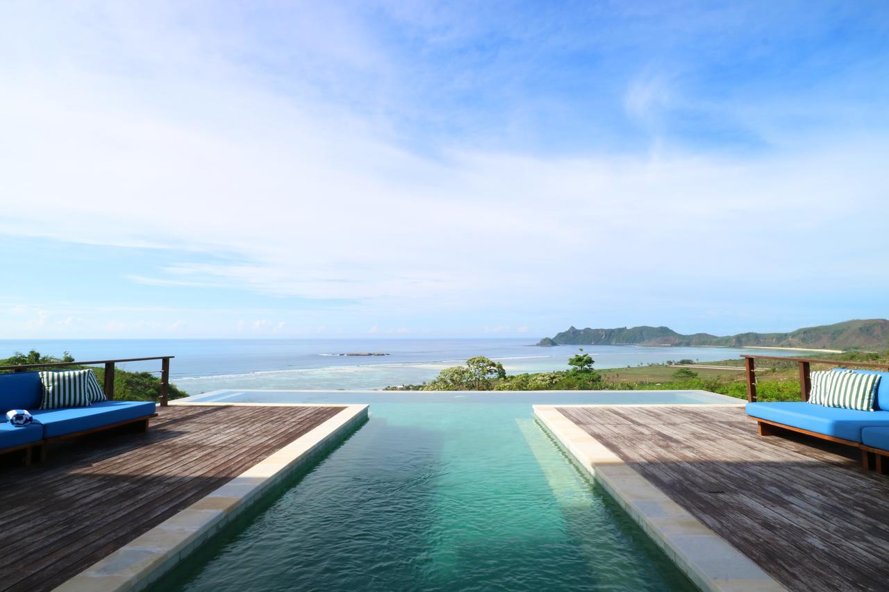 วิลลา นัมบุง Villa เซอลงเบอลานัก ภายนอก รูปภาพ