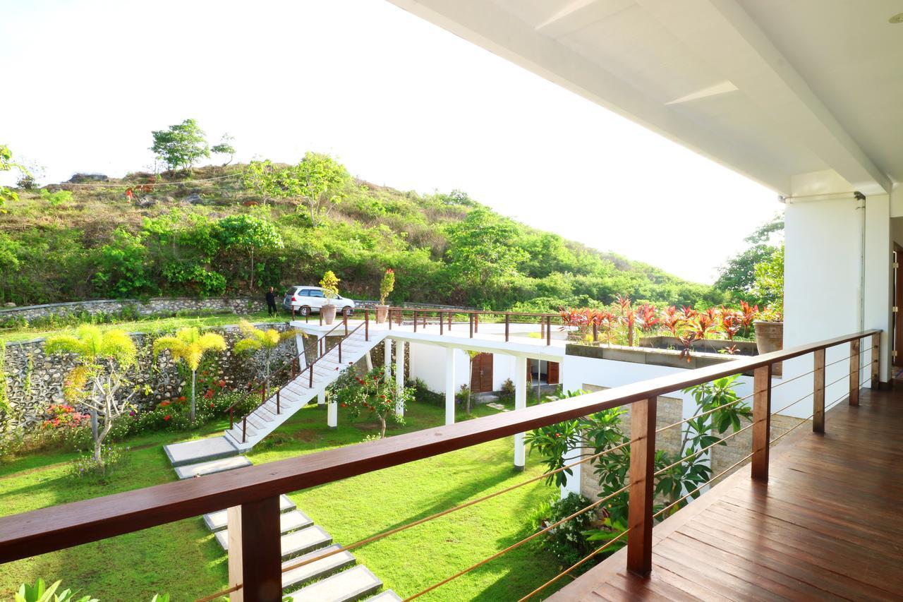 วิลลา นัมบุง Villa เซอลงเบอลานัก ภายนอก รูปภาพ