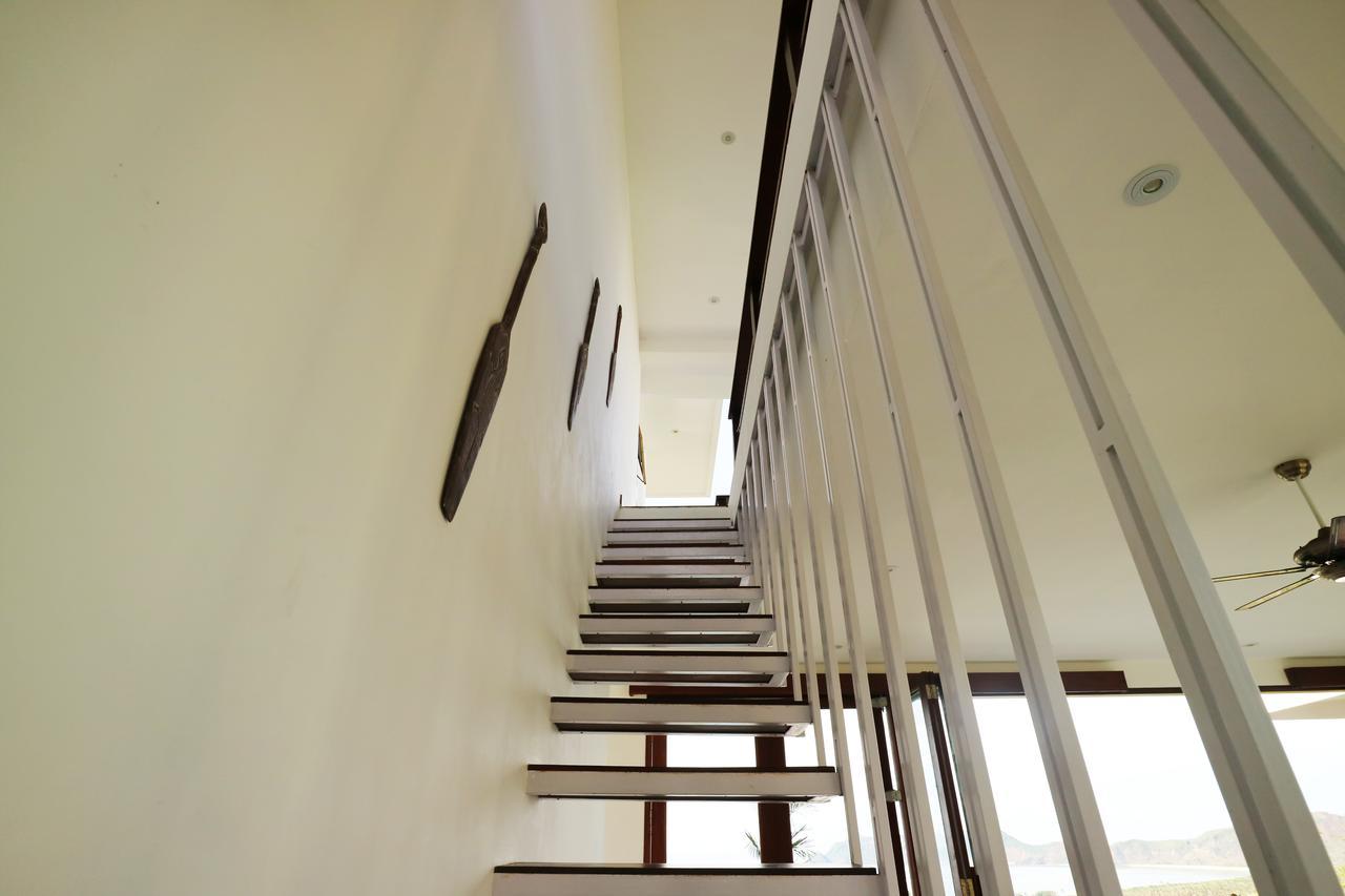 วิลลา นัมบุง Villa เซอลงเบอลานัก ภายนอก รูปภาพ