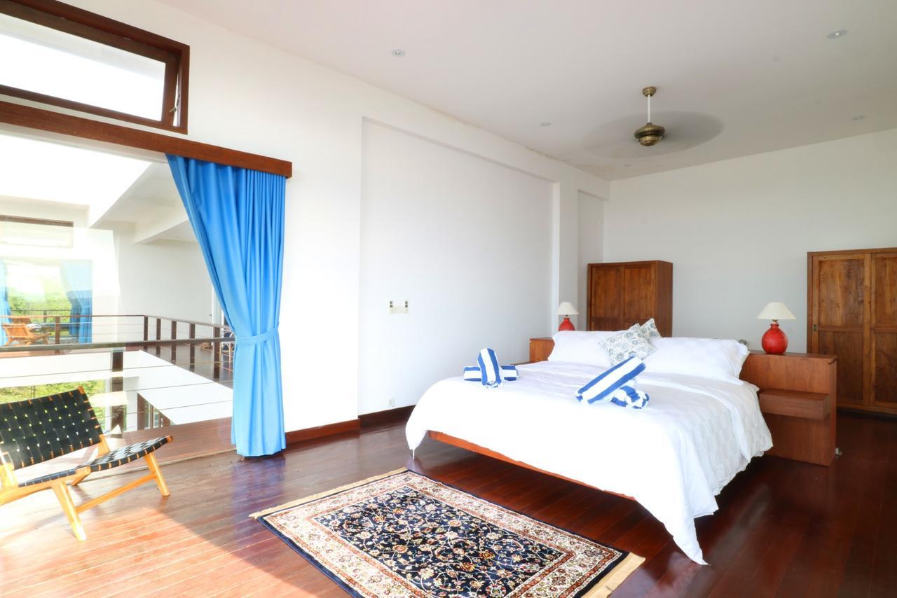 วิลลา นัมบุง Villa เซอลงเบอลานัก ภายนอก รูปภาพ